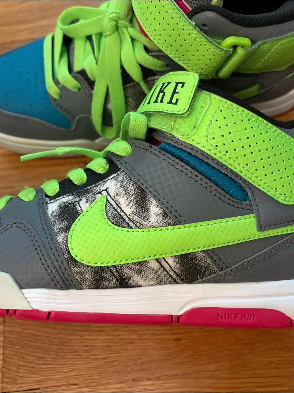 Nike Kids High-Top Sneakers in Neon Green, Blue and Gray